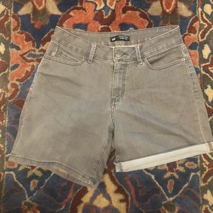 Lee jean shorts